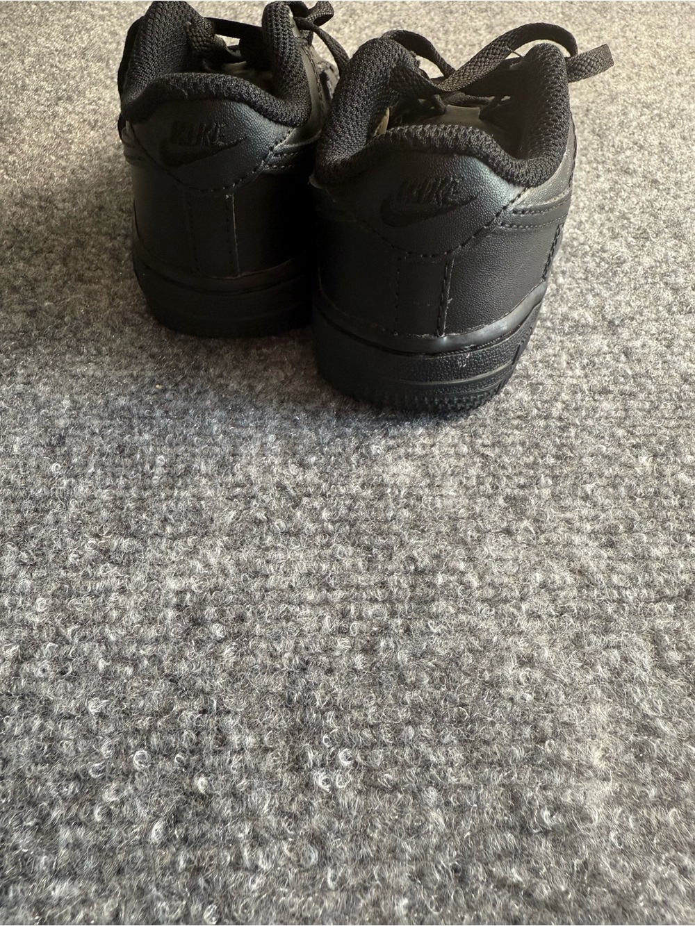 Nike Air Force 1 Toddler Kid Size 8c Black Low sneakers - Picture 4 of 6